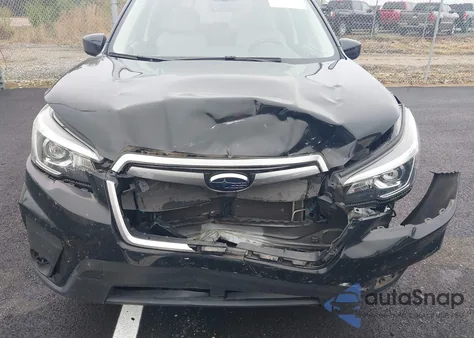 2019 Subaru Forester Premium z USA, uszkodzony, nr VIN JF2SKAEC0KH509183